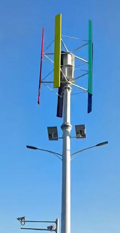 微风发电路灯